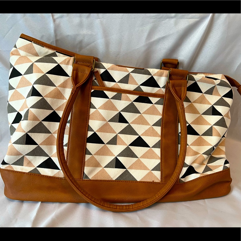 Geometric Print Bag!
